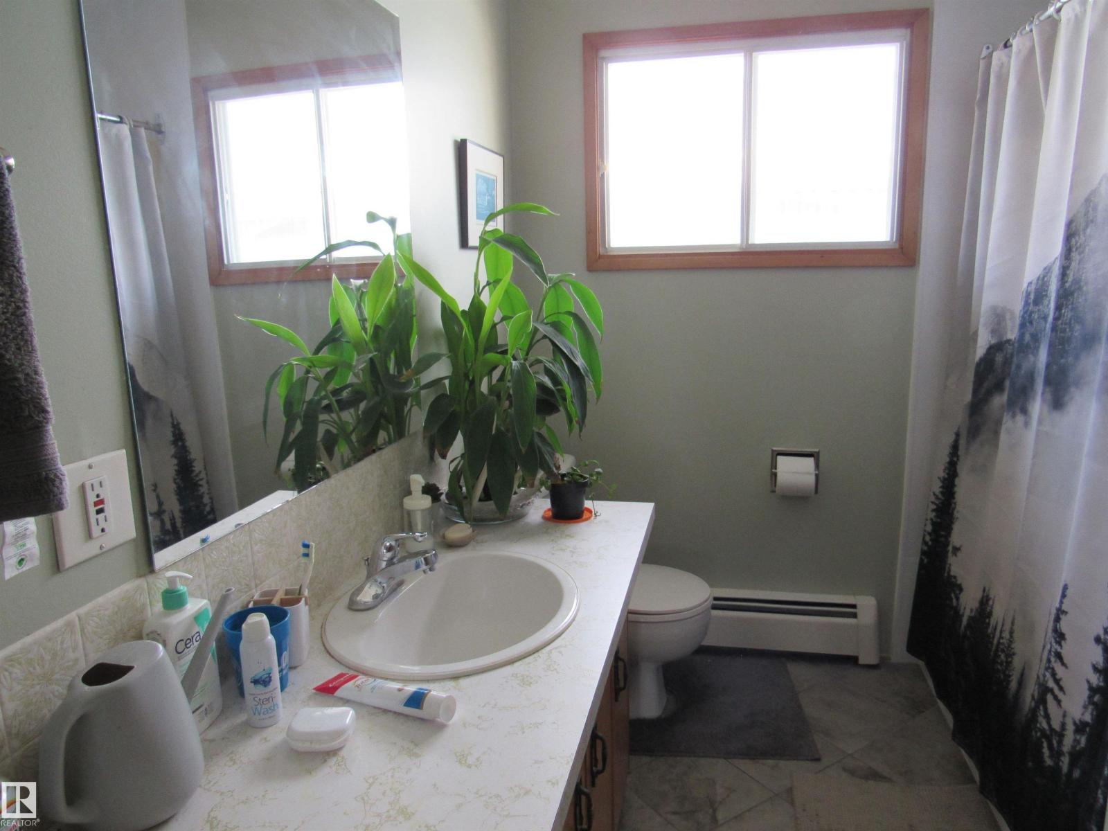 5016 51 St, Barrhead, Alberta  T7N 1A1 - Photo 26 - E4460295