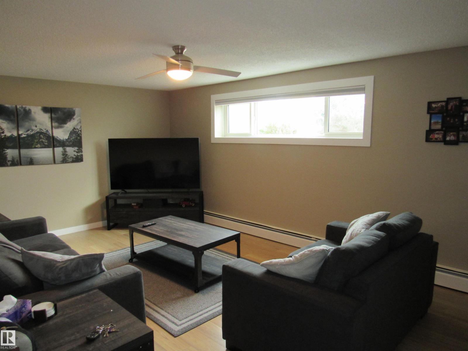 5016 51 St, Barrhead, Alberta  T7N 1A1 - Photo 34 - E4460295