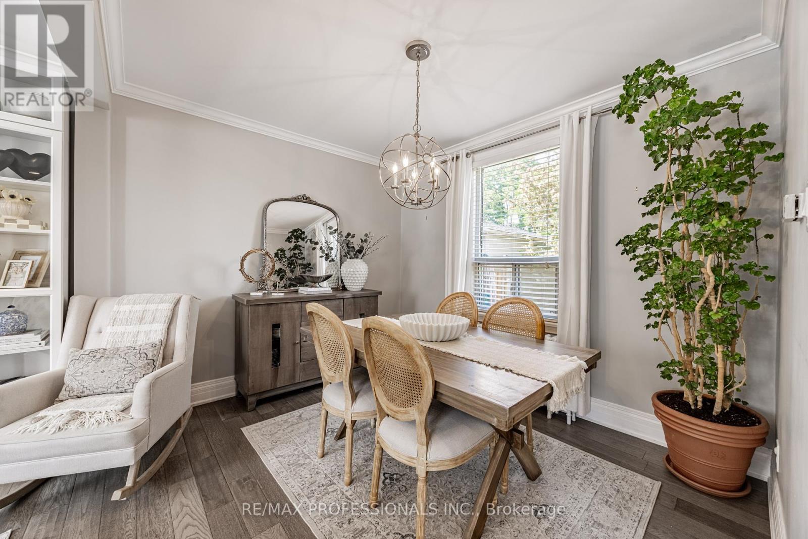 2236 Lawrence Avenue W, Toronto, Ontario  M9P 2A3 - Photo 10 - W12406659