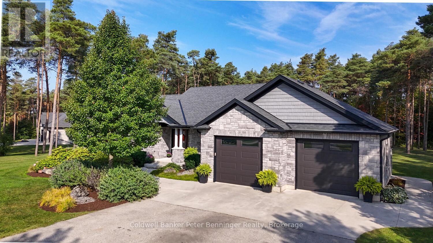 128 Marshall Heights Road, West Grey, Ontario  N0G 1R0 - Photo 2 - X12429655
