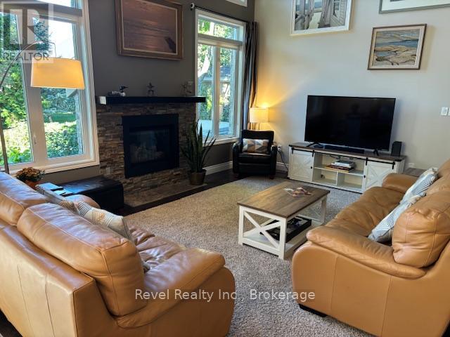 22 Kells Crescent, Collingwood, Ontario  L9Y 0A8 - Photo 4 - S12293796