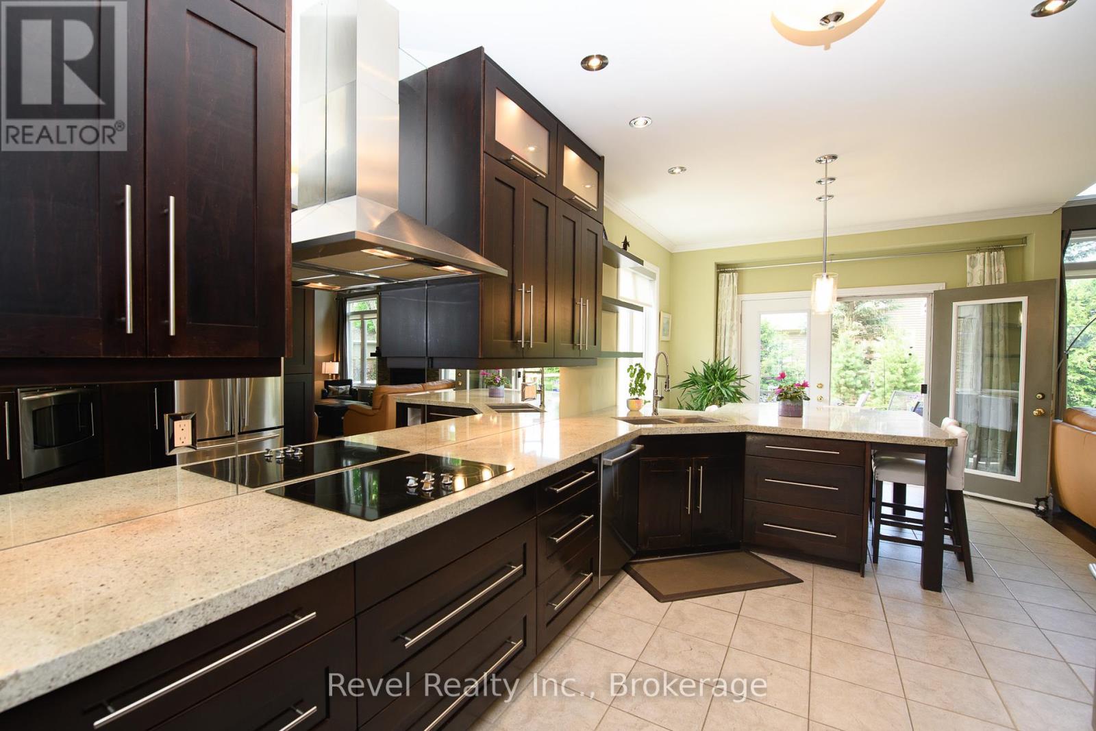 22 Kells Crescent, Collingwood, Ontario  L9Y 0A8 - Photo 7 - S12293796