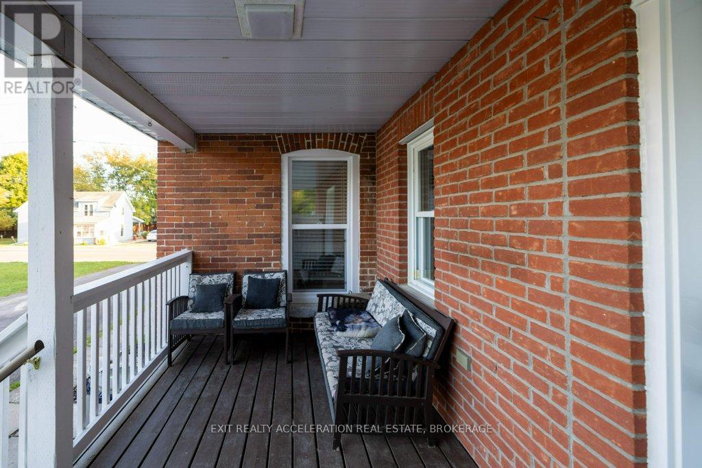 359 Thomas Street, Deseronto (Deseronto (Town)), Ontario  K0K 1X0 - Photo 34 - X12438390