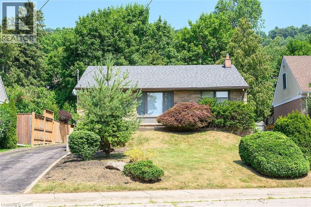 28 Marion Crescent, Dundas, Ontario  L9H 1J1 - Photo 1 - 40752282