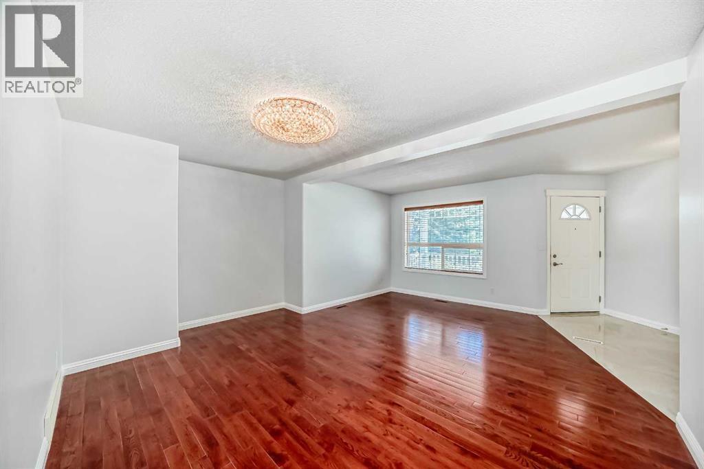 234 Panatella Boulevard Nw, Calgary, Alberta  T3K 6K2 - Photo 14 - A2238669