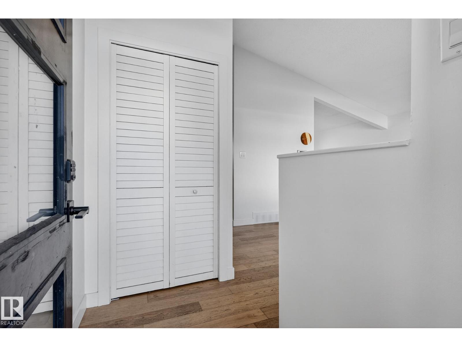 9221 52 St Nw, Edmonton, Alberta  T6B 1G3 - Photo 6 - E4460297