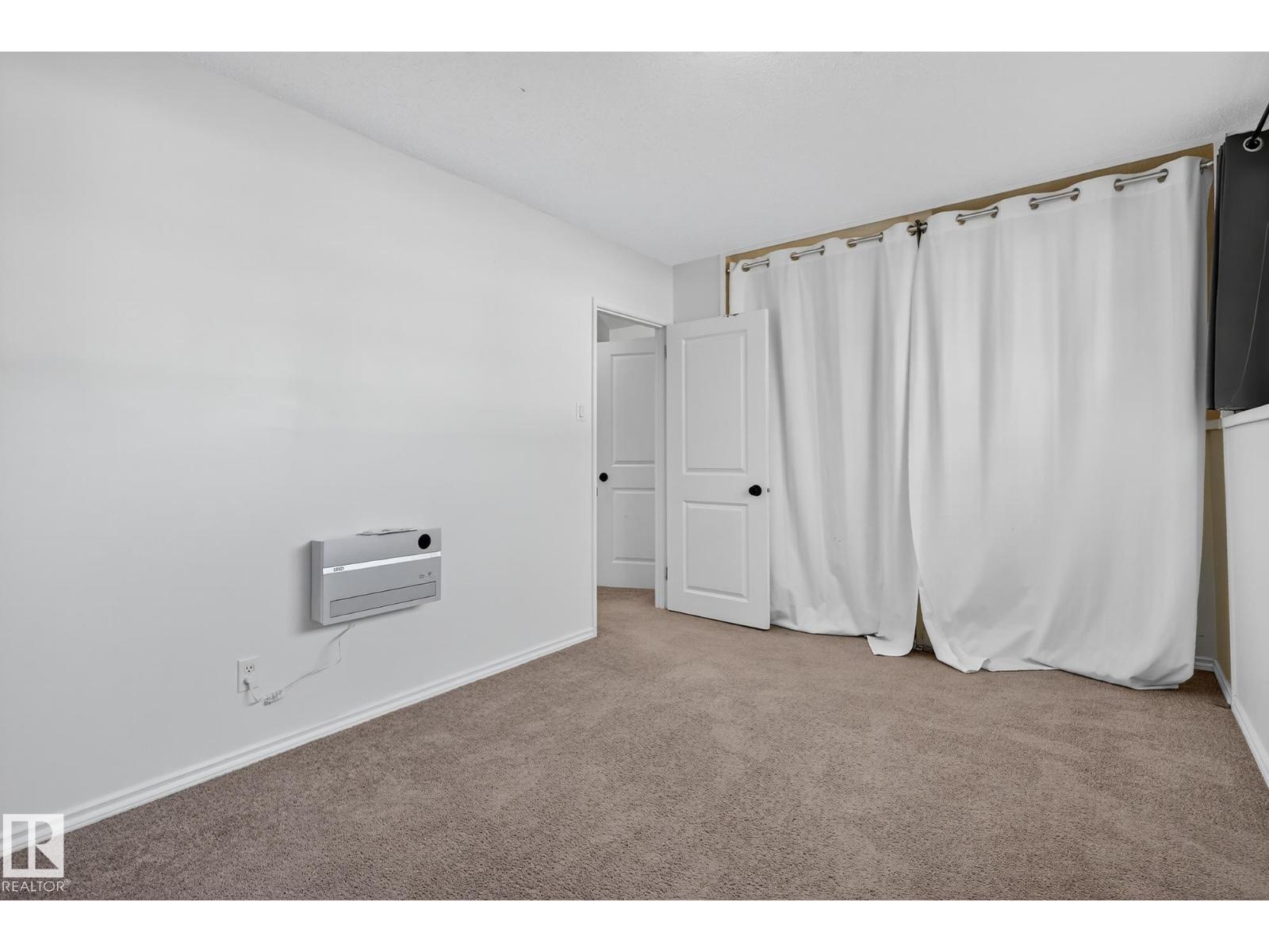 9221 52 St Nw, Edmonton, Alberta  T6B 1G3 - Photo 27 - E4460297
