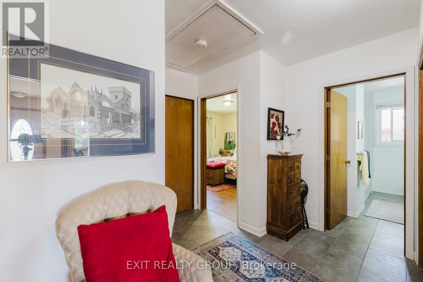 556 Rosebush Road, Quinte West, Ontario  K0K 2C0 - Photo 11 - X12177004