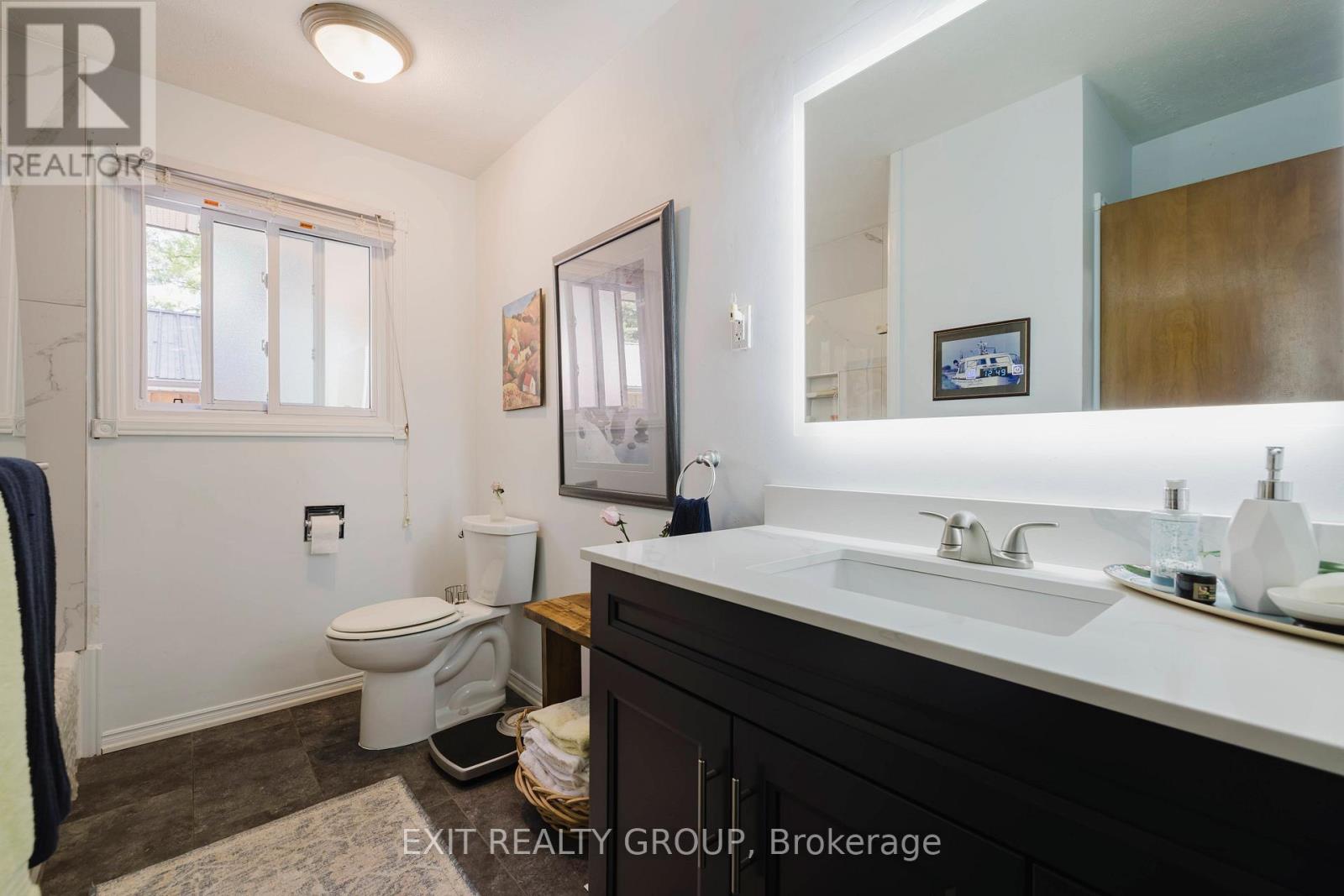 556 Rosebush Road, Quinte West, Ontario  K0K 2C0 - Photo 12 - X12177004