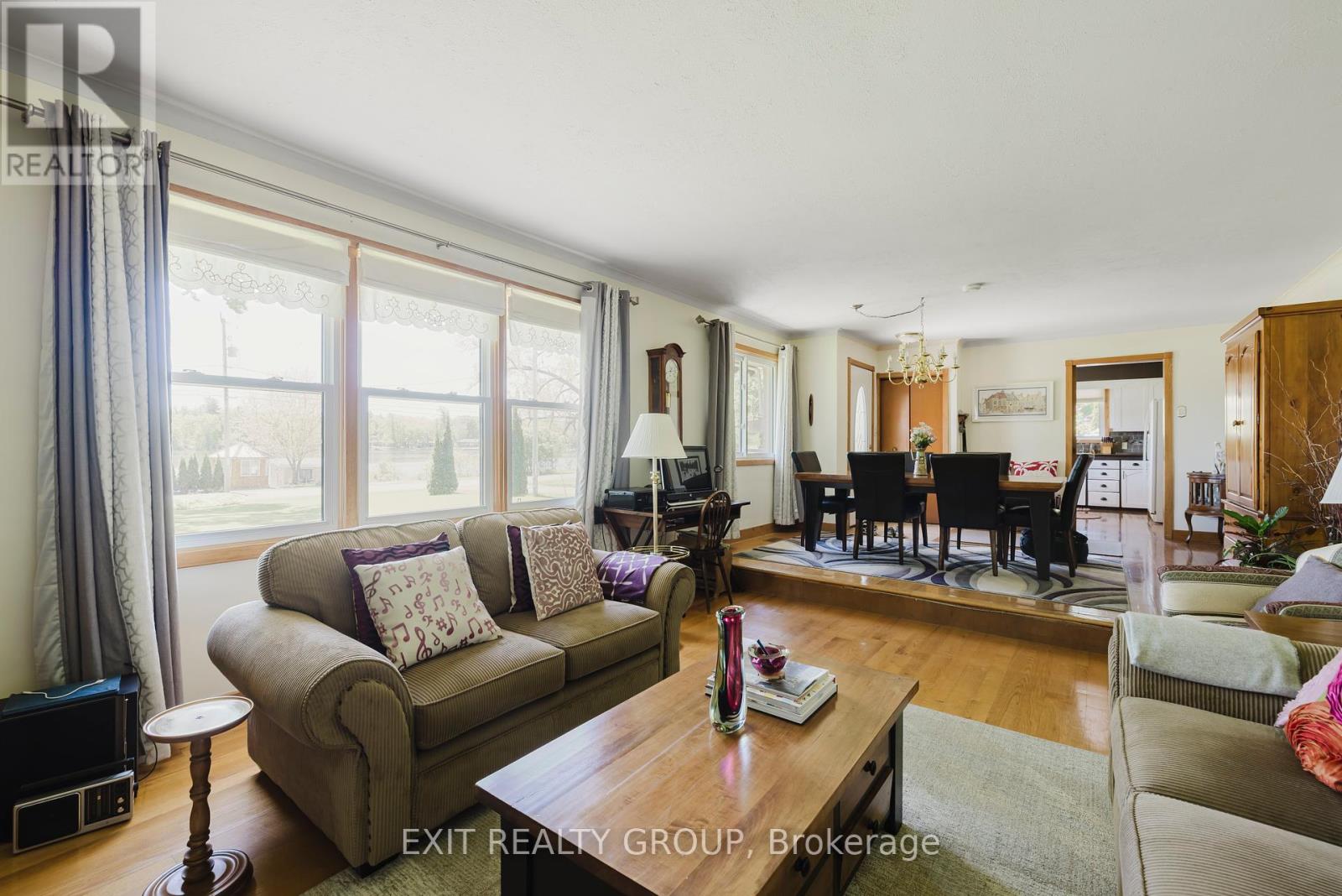 556 Rosebush Road, Quinte West, Ontario  K0K 2C0 - Photo 7 - X12177004