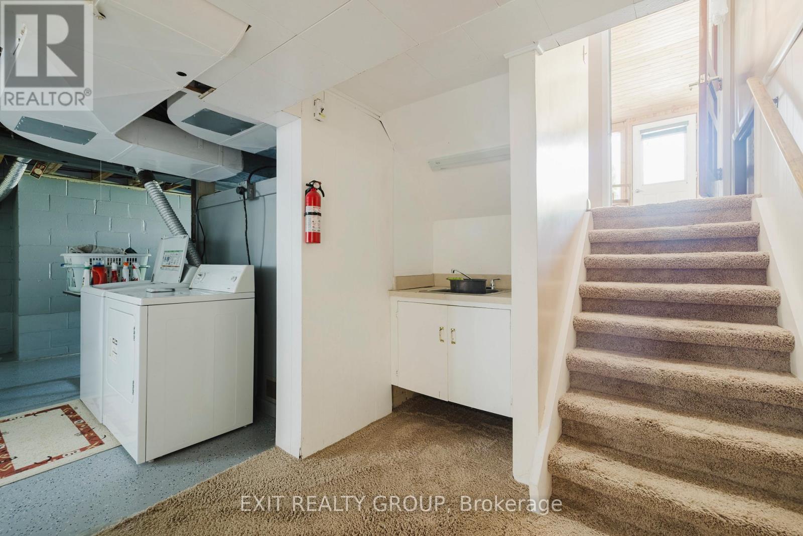 556 Rosebush Road, Quinte West, Ontario  K0K 2C0 - Photo 20 - X12177004