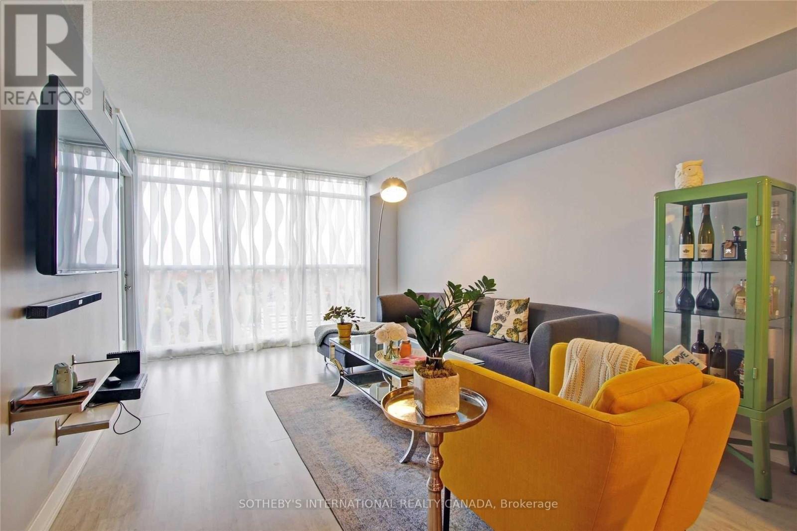 1719 - 19 Singer Court, Toronto, Ontario  M2K 0B2 - Photo 8 - C12438391