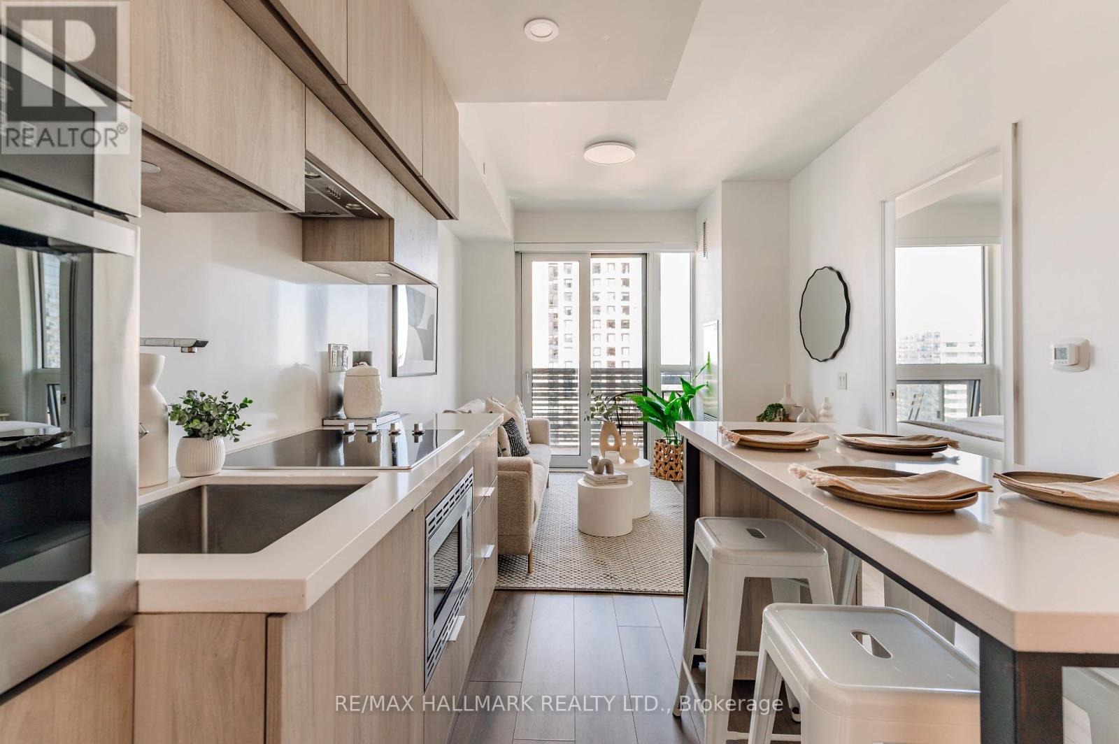 2902 - 39 Roehampton Avenue, Toronto, Ontario  M4P 0G1 - Photo 11 - C12438392