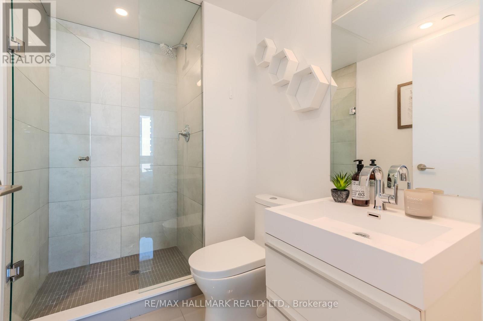2902 - 39 Roehampton Avenue, Toronto, Ontario  M4P 0G1 - Photo 15 - C12438392