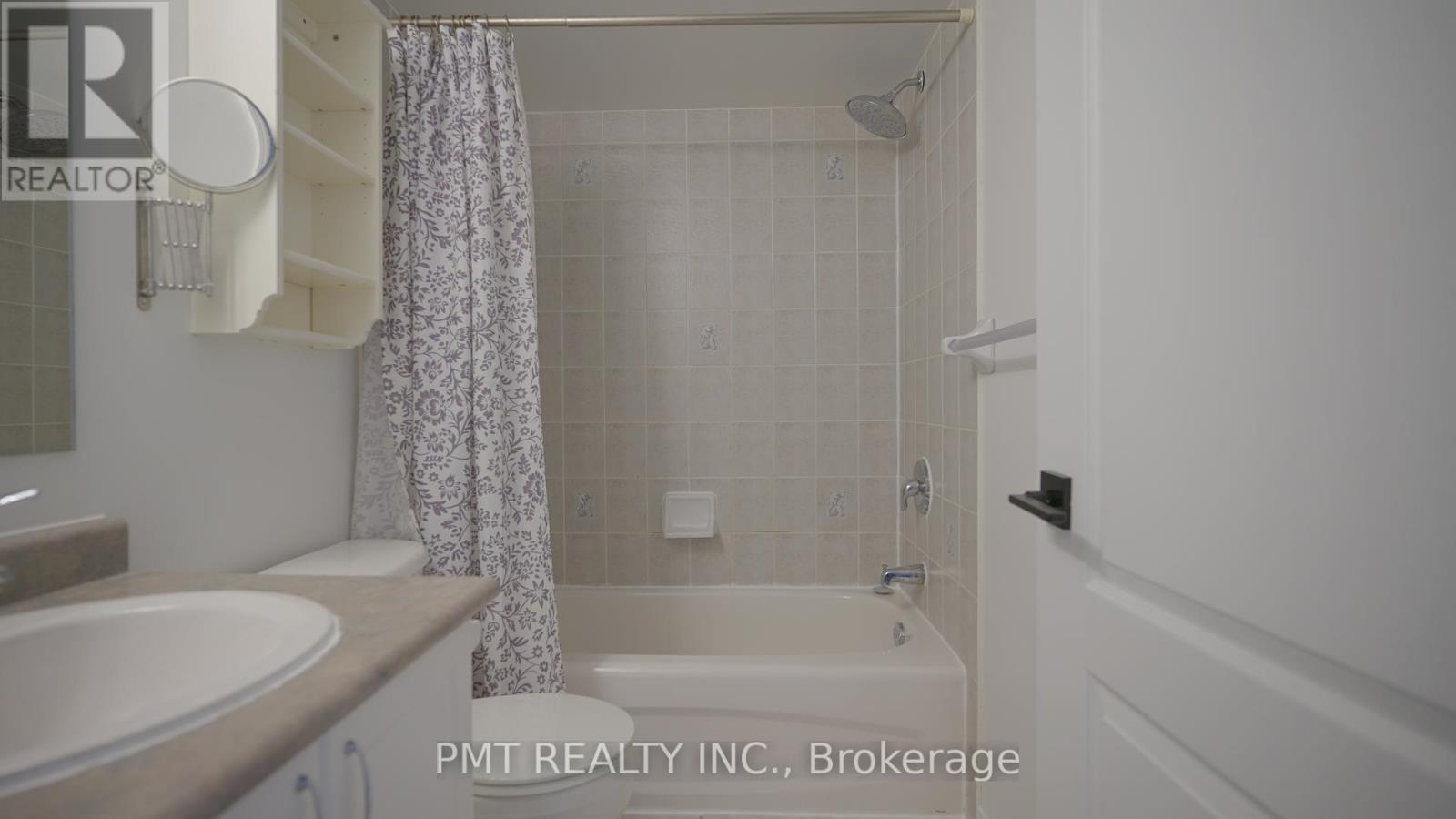 29 - 68 Carr Street S, Toronto, Ontario  M5T 1B7 - Photo 17 - C12438414