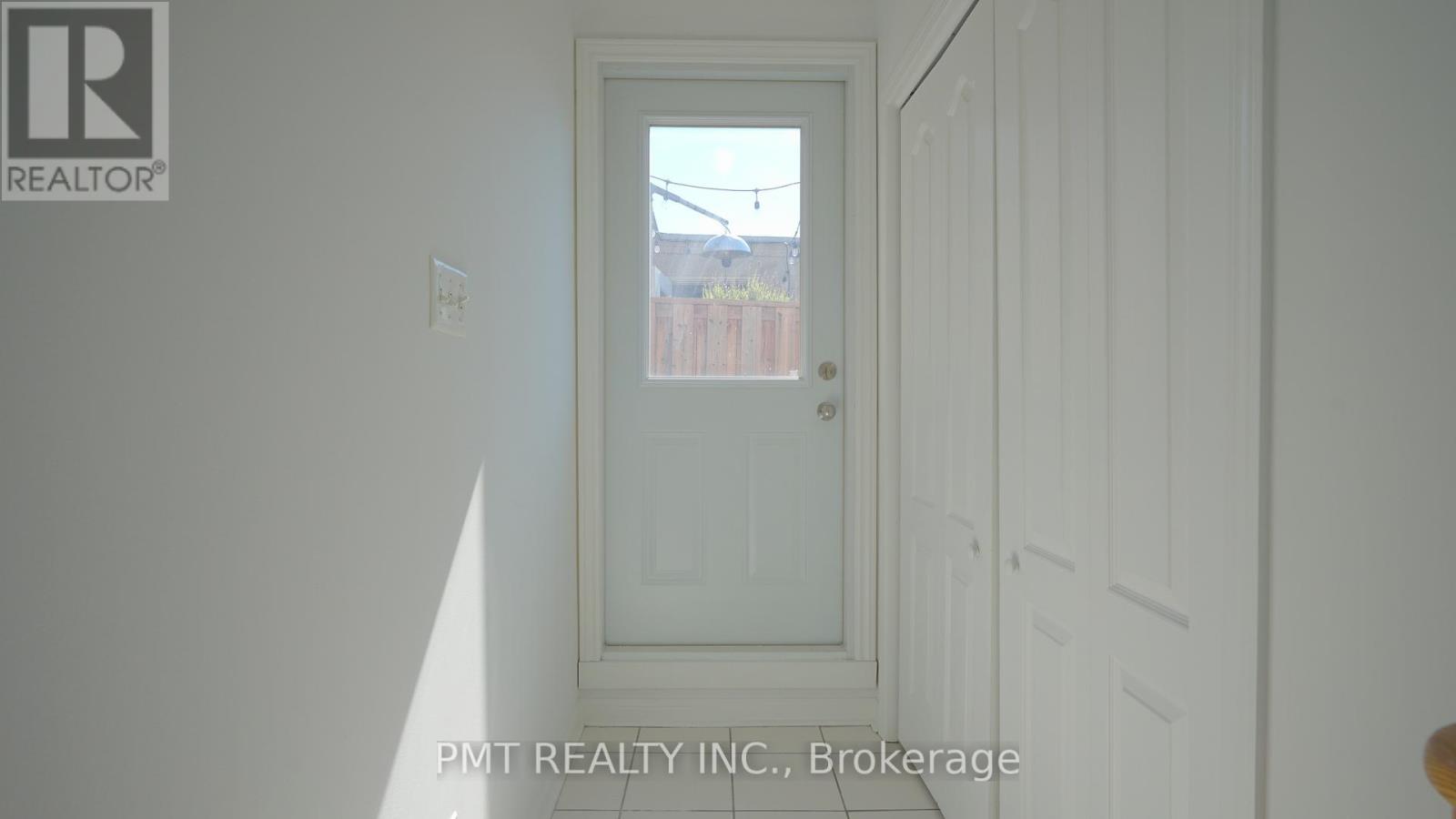 29 - 68 Carr Street S, Toronto, Ontario  M5T 1B7 - Photo 25 - C12438414