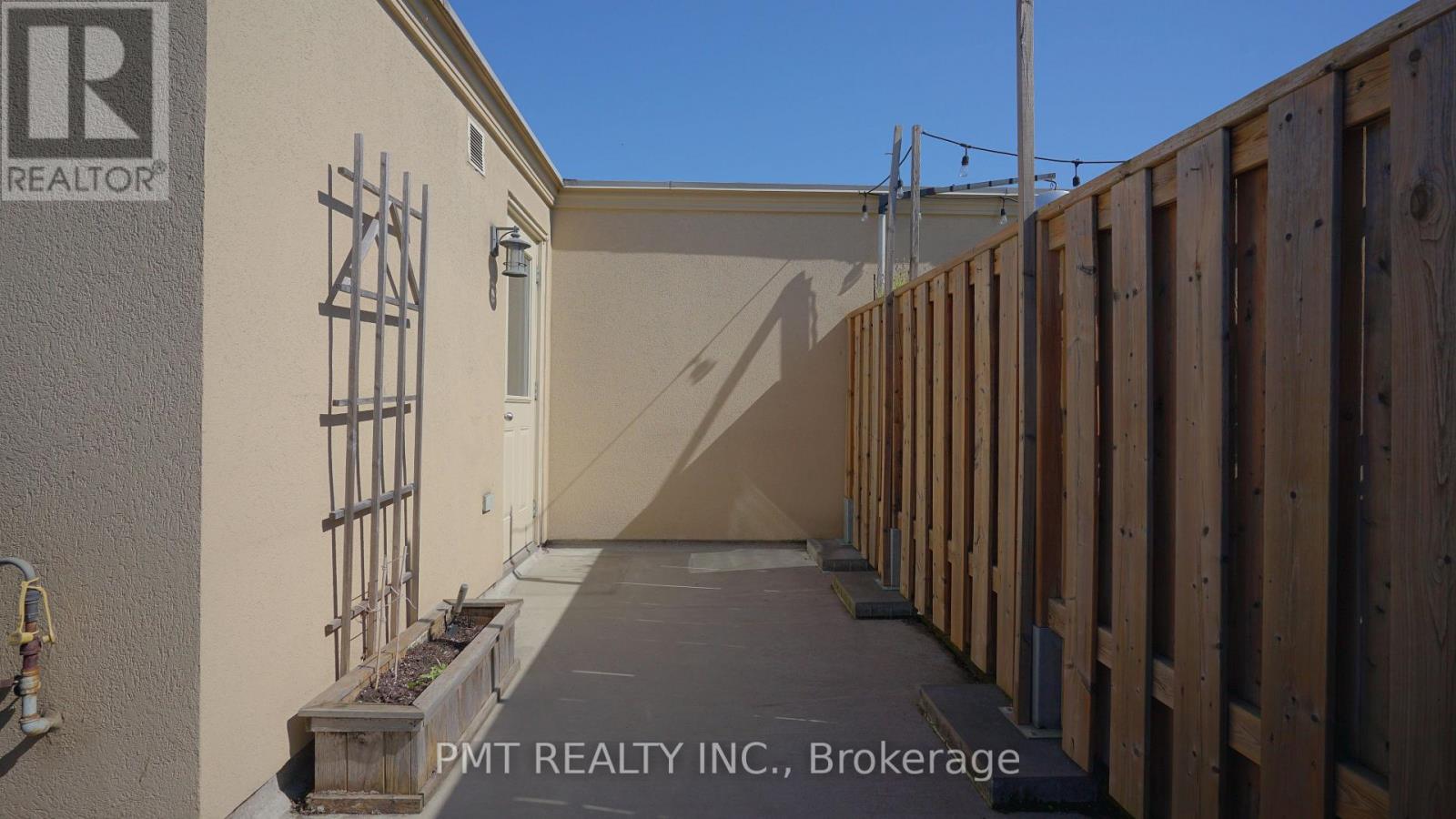 29 - 68 Carr Street S, Toronto, Ontario  M5T 1B7 - Photo 28 - C12438414