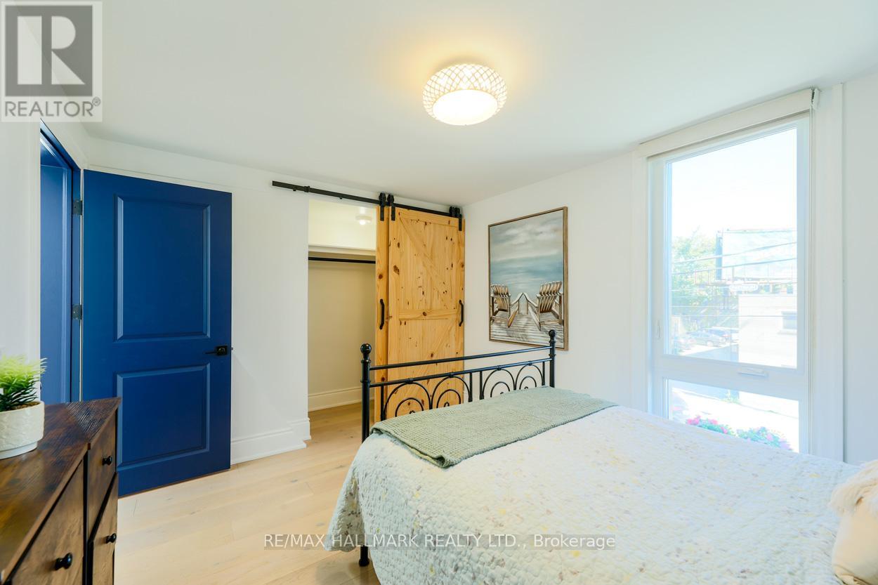 70 Carlaw Avenue, Toronto, Ontario  M4M 2R7 - Photo 21 - E12436387