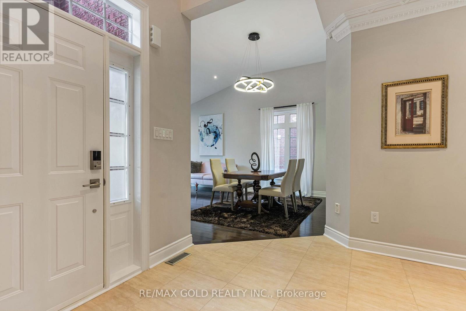 1593 Hallstone Road, Brampton, Ontario  L6Y 5K8 - Photo 8 - W12374831