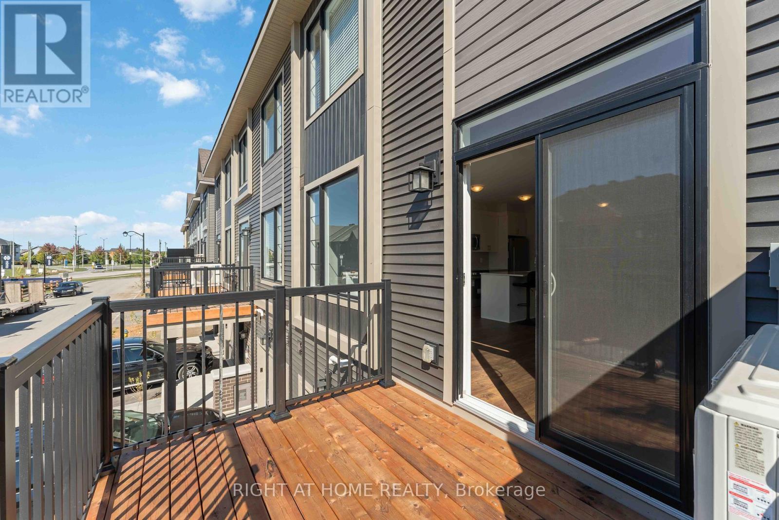 304 Clearpath Private, Ottawa, Ontario  K2T 0S5 - Photo 28 - X12430594