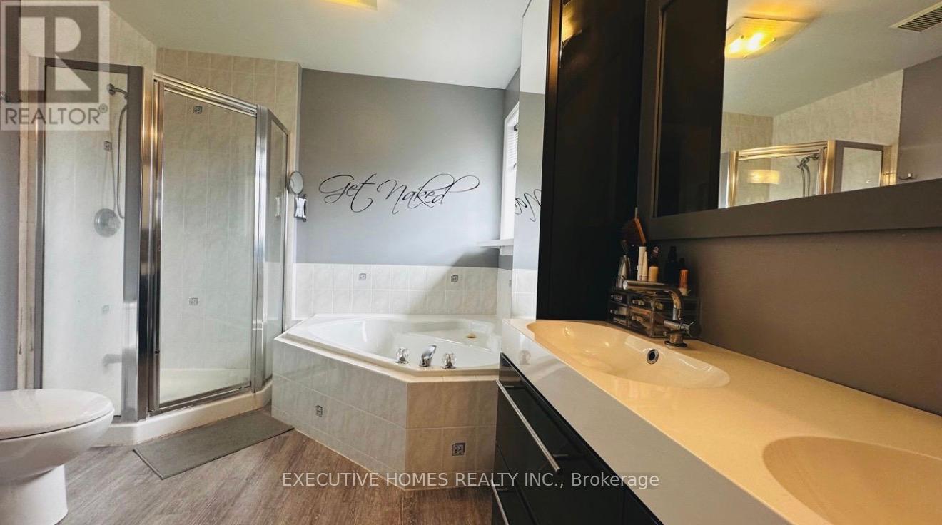 49 Westfield Trail, Oakville, Ontario  L6H 6C5 - Photo 10 - W12437560