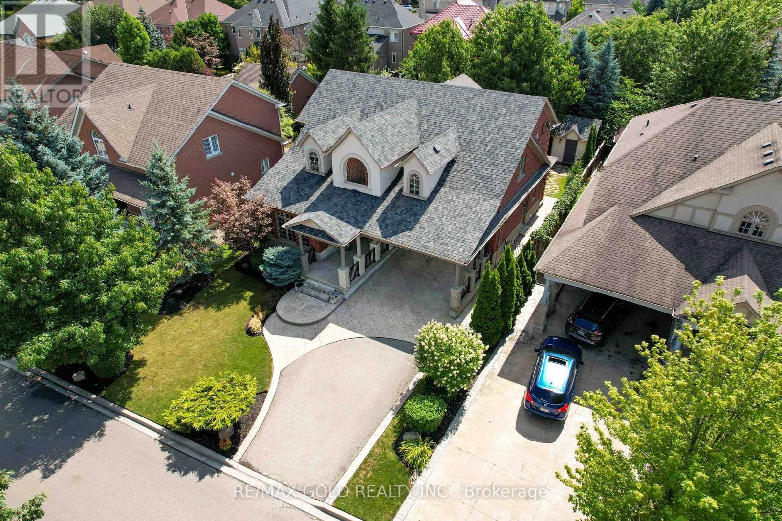 1593 Hallstone Road, Brampton, Ontario  L6Y 5K8 - Photo 41 - W12374831