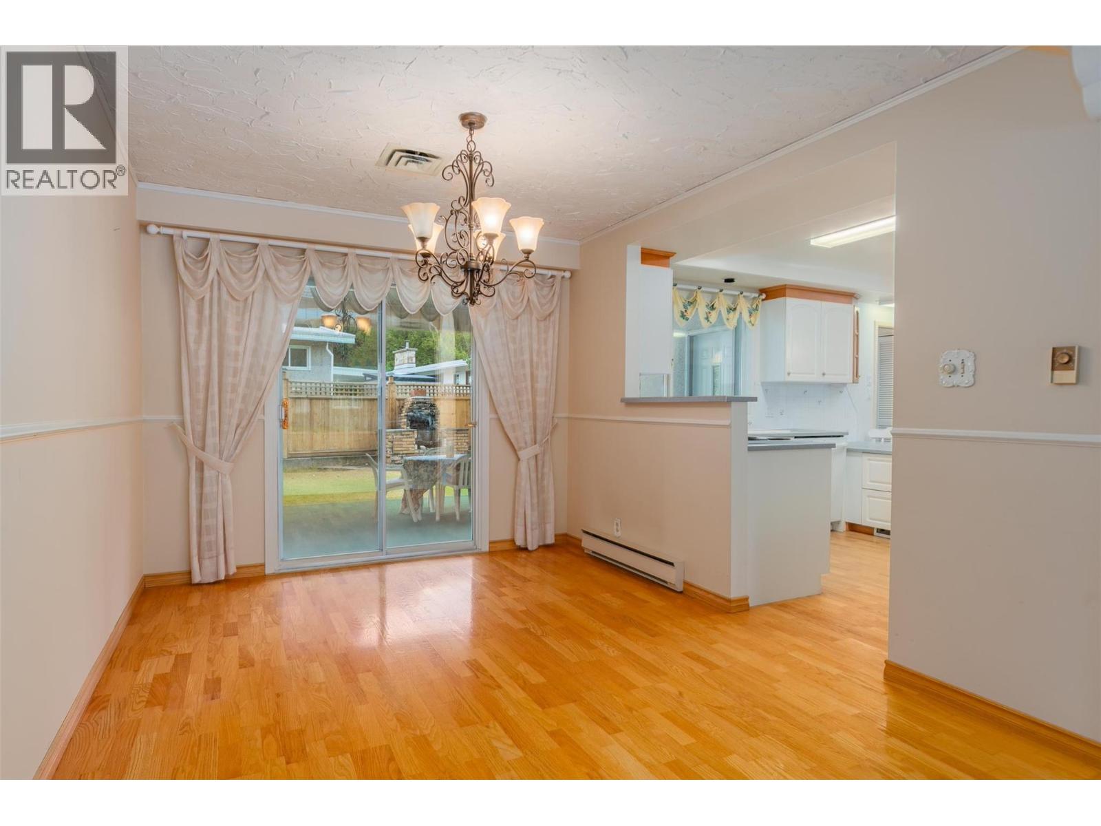 3581 Aster Drive, Trail, British Columbia  V1R 2X4 - Photo 11 - 10364525