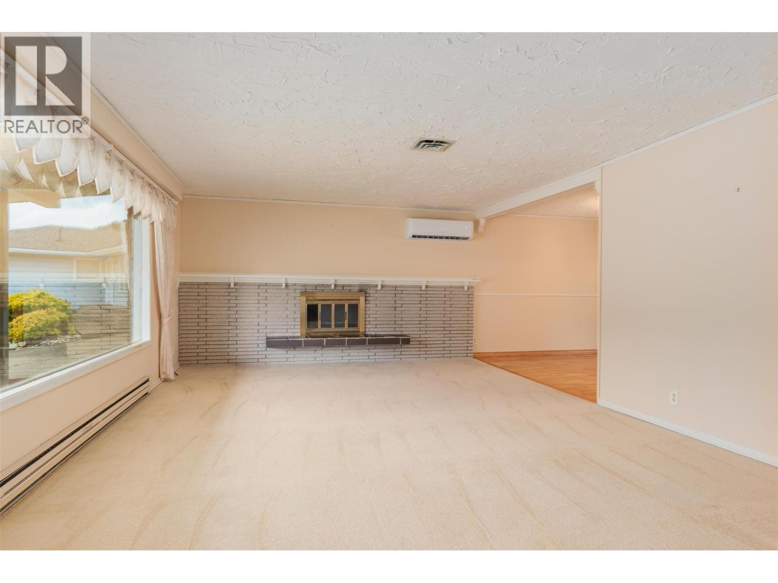 3581 Aster Drive, Trail, British Columbia  V1R 2X4 - Photo 14 - 10364525