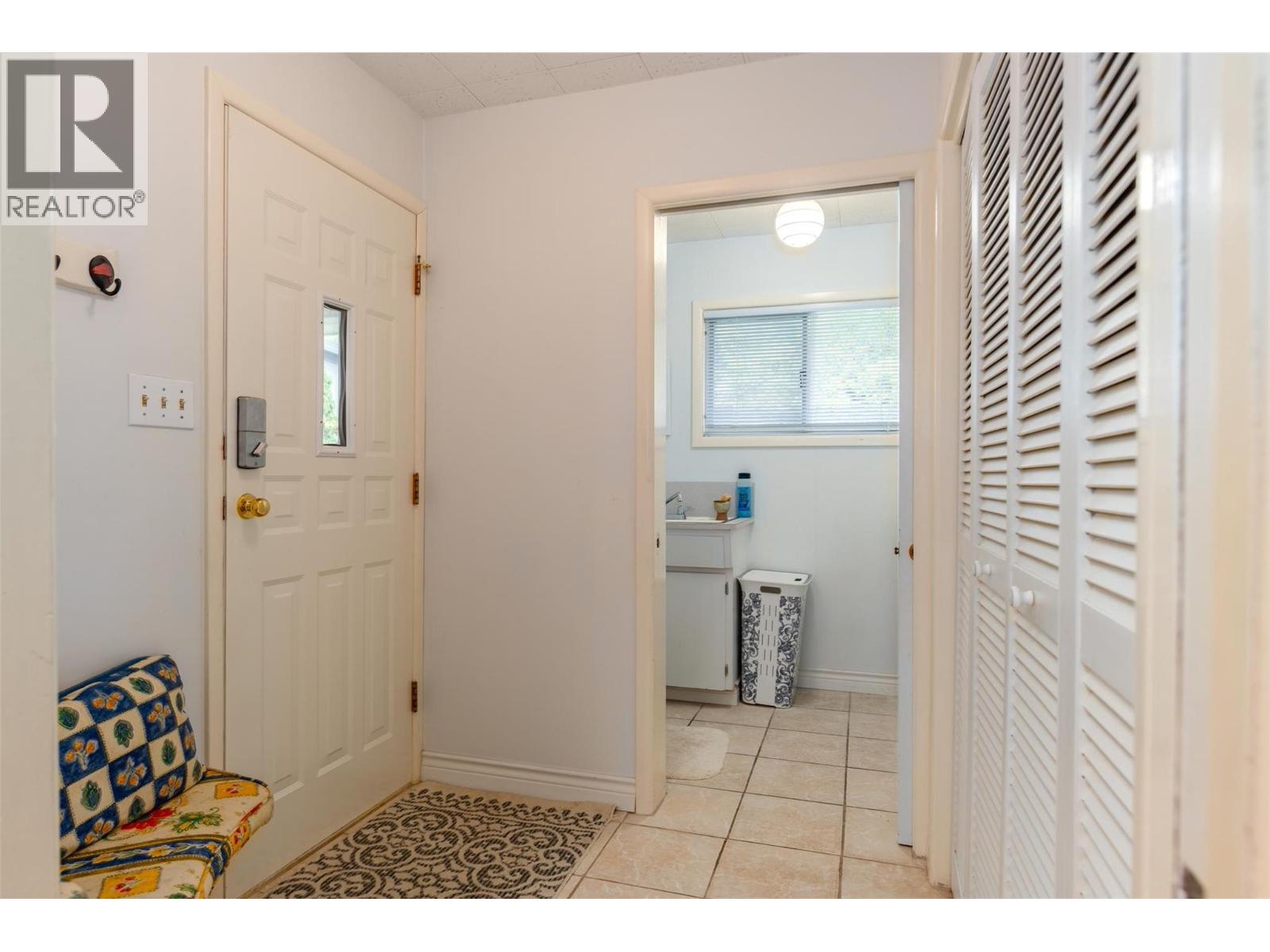 3581 Aster Drive, Trail, British Columbia  V1R 2X4 - Photo 20 - 10364525