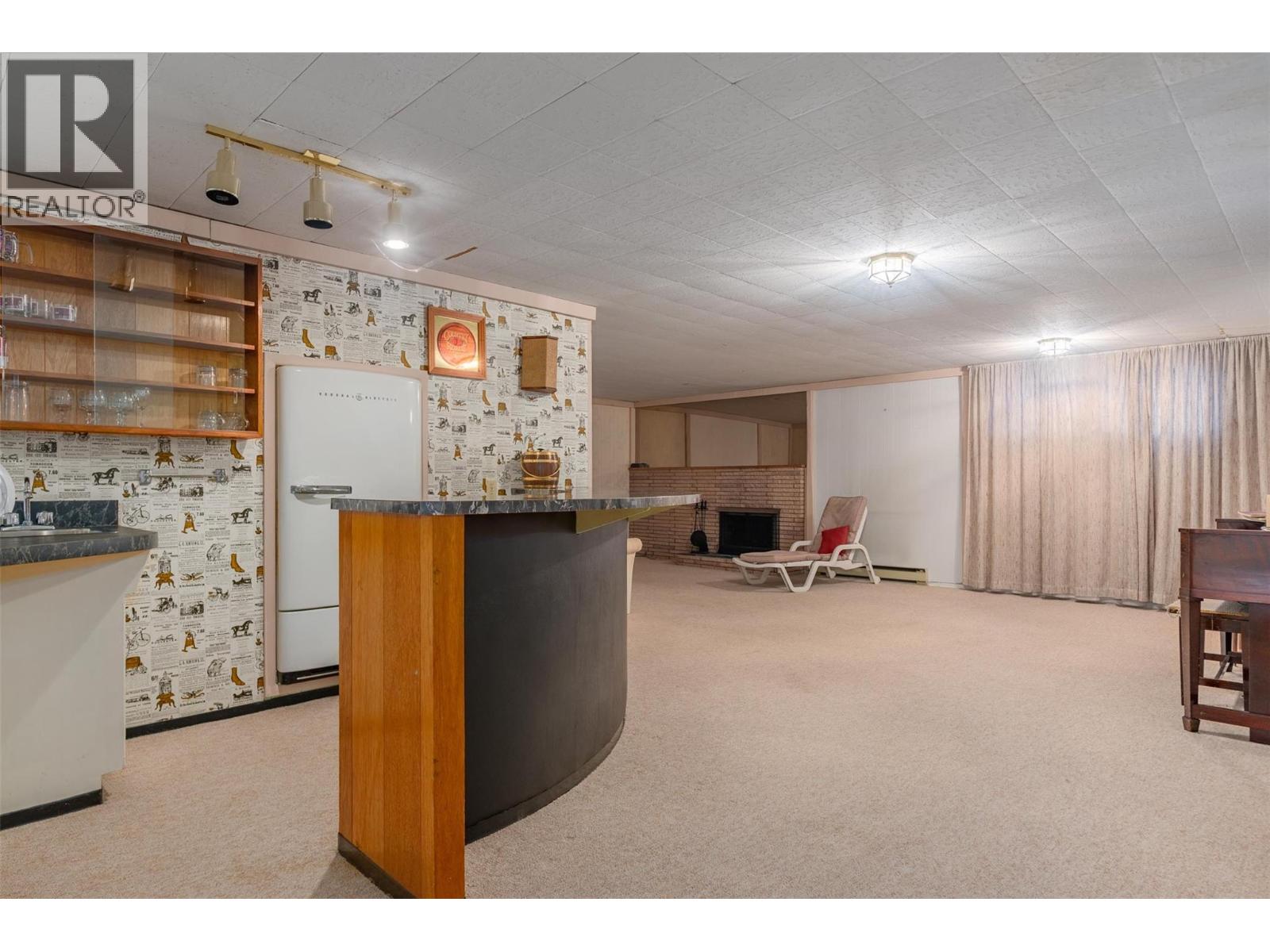 3581 Aster Drive, Trail, British Columbia  V1R 2X4 - Photo 24 - 10364525