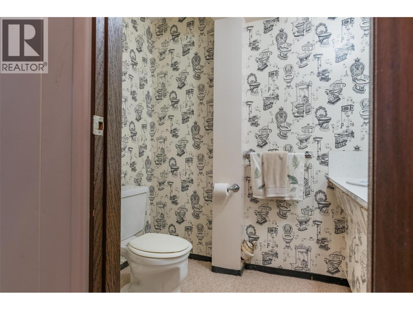 3581 Aster Drive, Trail, British Columbia  V1R 2X4 - Photo 29 - 10364525