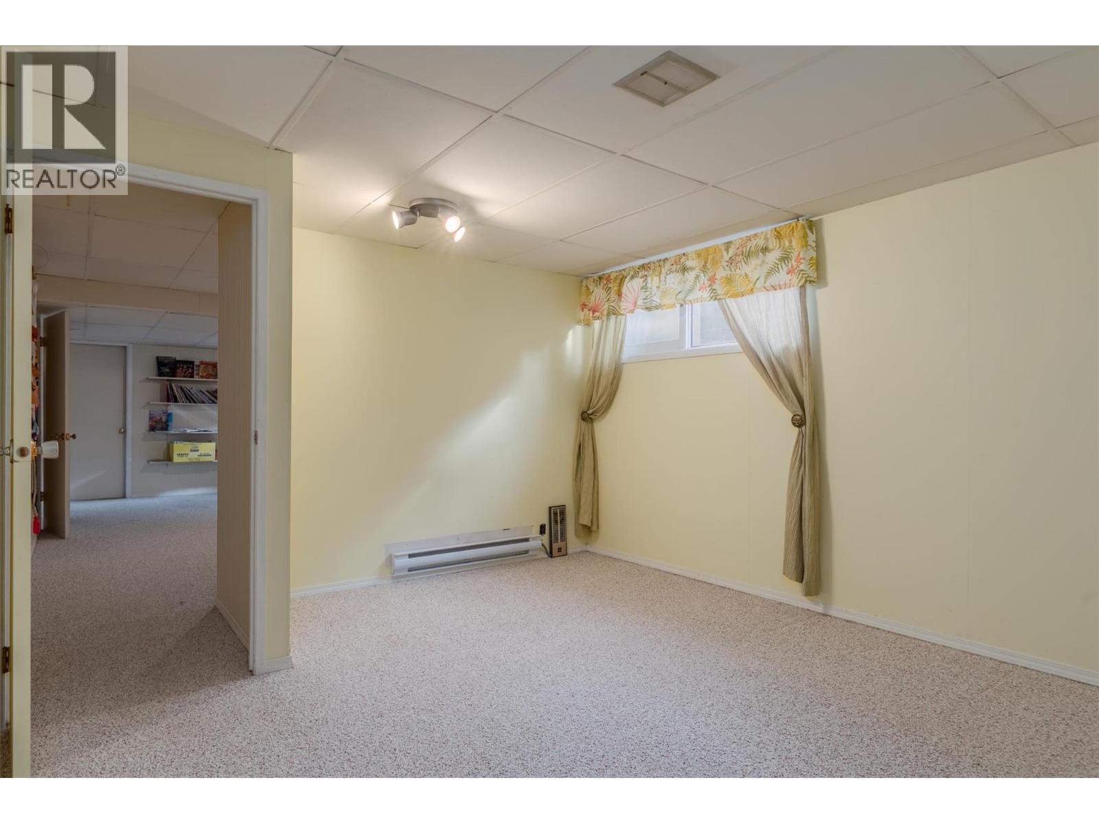 3581 Aster Drive, Trail, British Columbia  V1R 2X4 - Photo 31 - 10364525