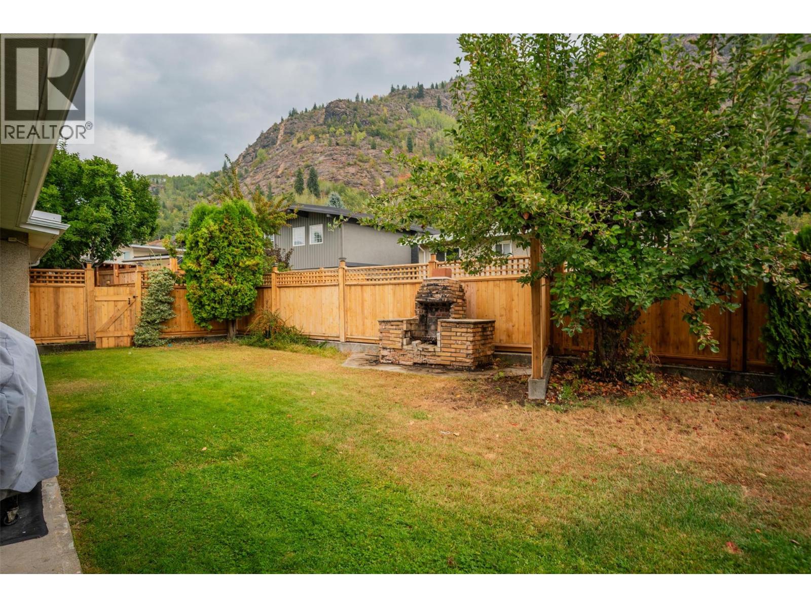 3581 Aster Drive, Trail, British Columbia  V1R 2X4 - Photo 41 - 10364525
