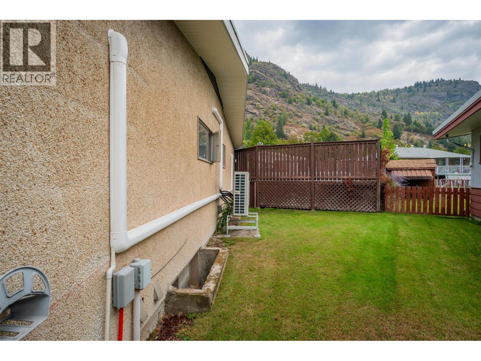 3581 Aster Drive, Trail, British Columbia  V1R 2X4 - Photo 43 - 10364525