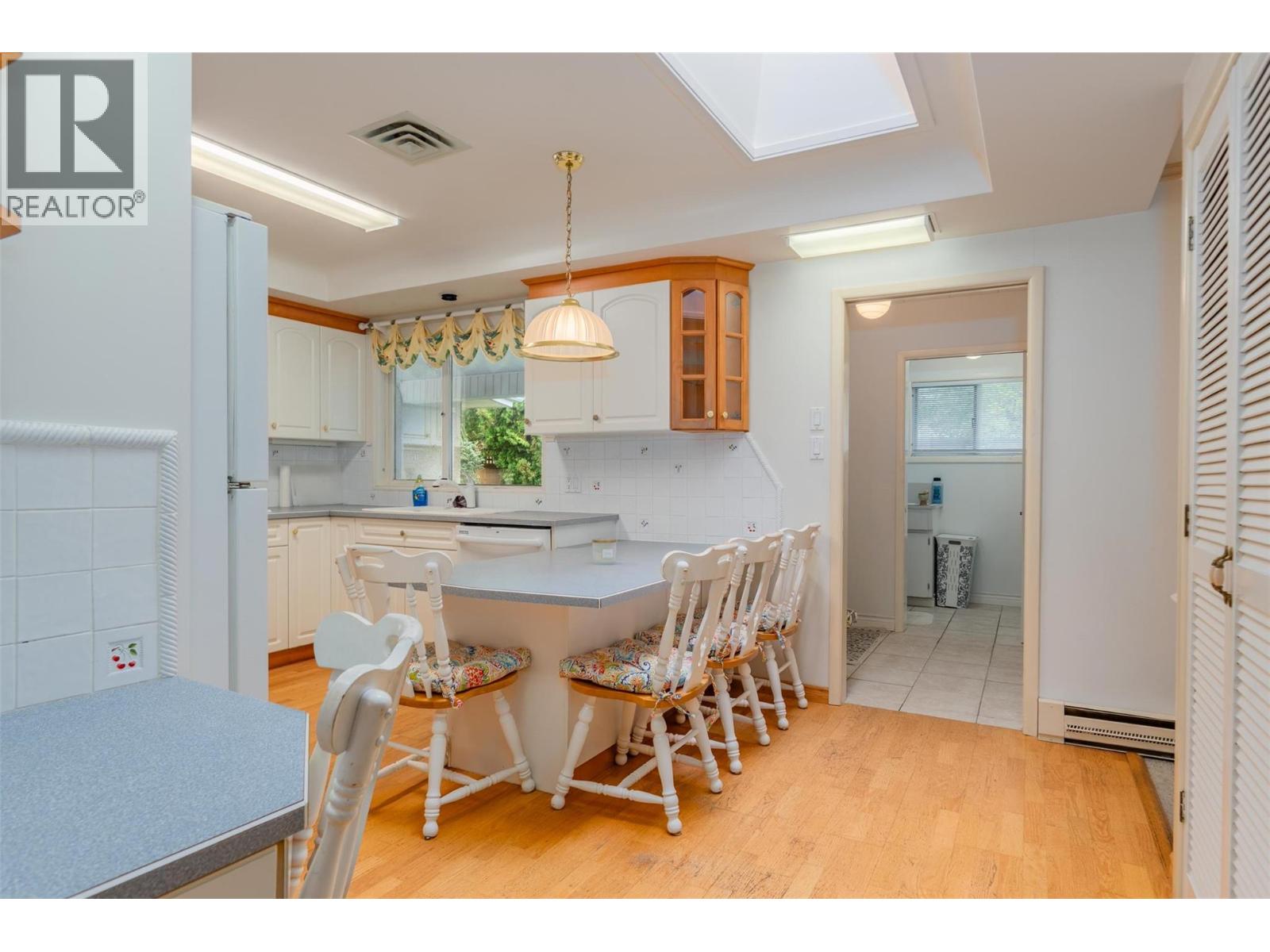 3581 Aster Drive, Trail, British Columbia  V1R 2X4 - Photo 9 - 10364525