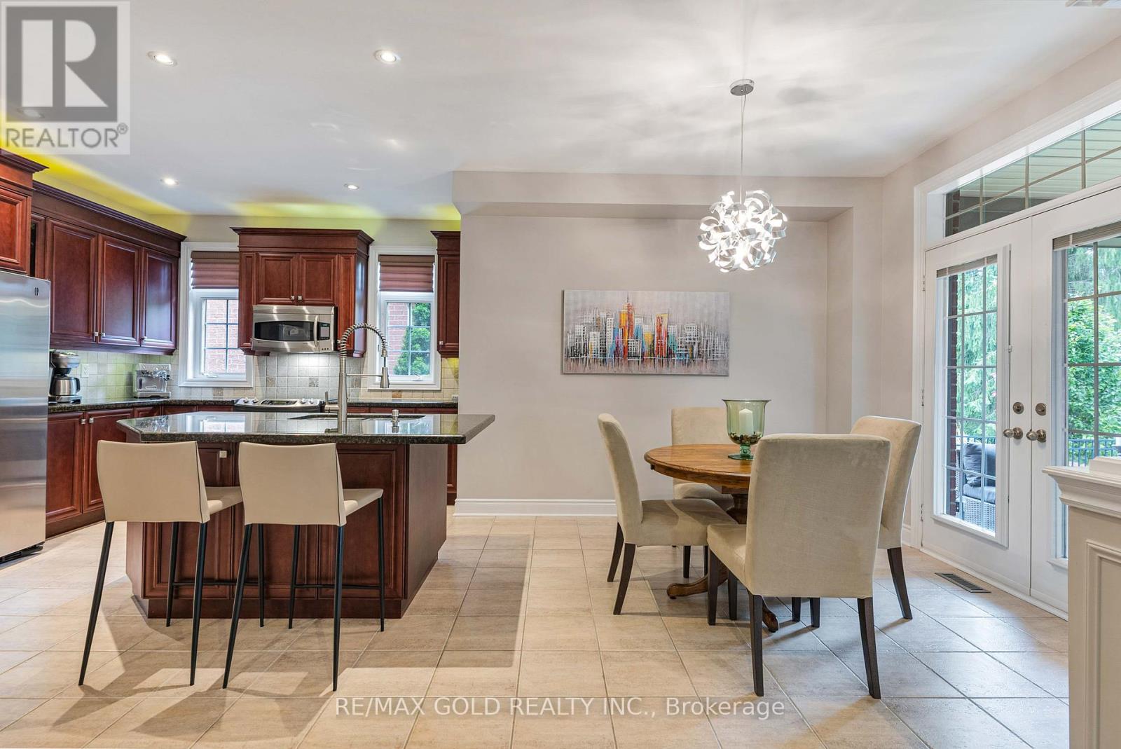 1593 Hallstone Road, Brampton, Ontario  L6Y 5K8 - Photo 16 - W12374831
