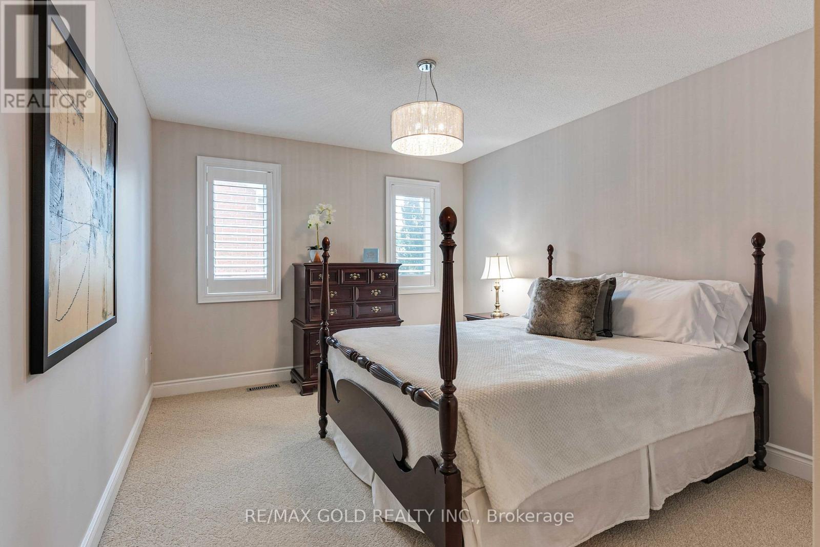 1593 Hallstone Road, Brampton, Ontario  L6Y 5K8 - Photo 30 - W12374831