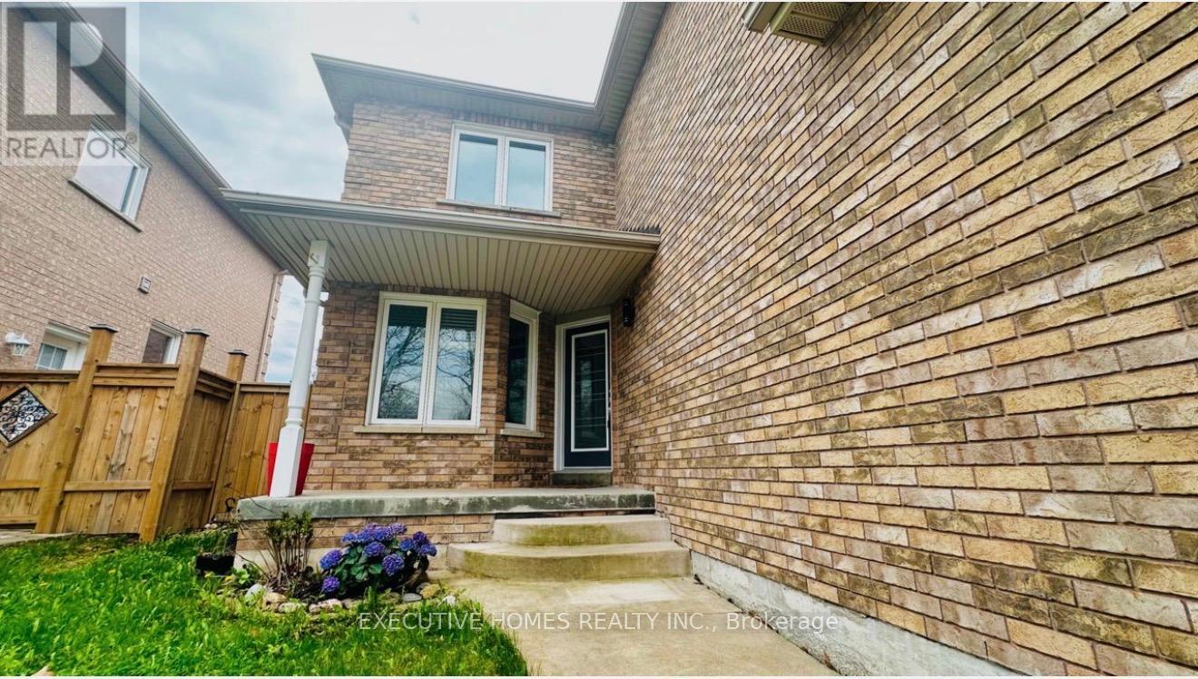 49 Westfield Trail, Oakville, Ontario  L6H 6C5 - Photo 2 - W12437560