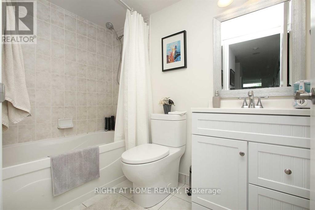 210 - 68 Grangeway Avenue, Toronto, Ontario  M1H 0A1 - Photo 18 - E12438357