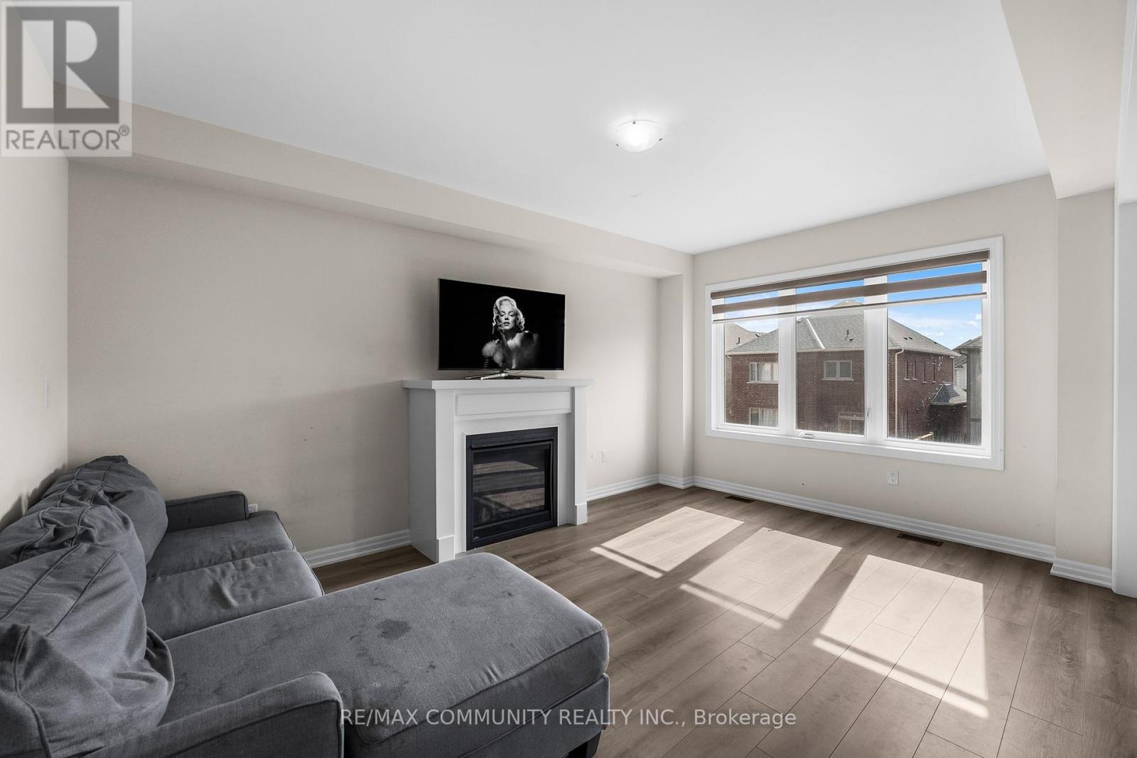 75 Ed Ewert Avenue, Clarington, Ontario  L1B 0W7 - Photo 11 - E12438397
