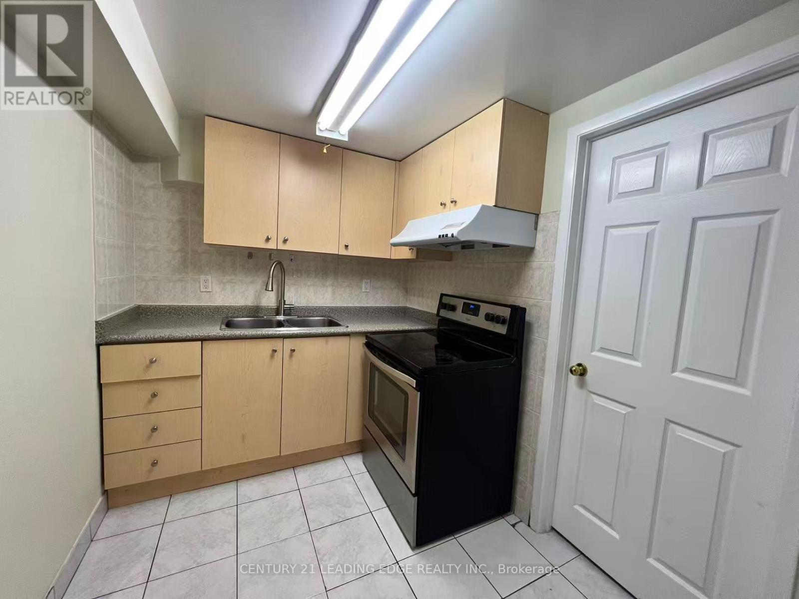 Bsmt - 49 Chartland Boulevard S, Toronto, Ontario  M1S 2R5 - Photo 2 - E12438415