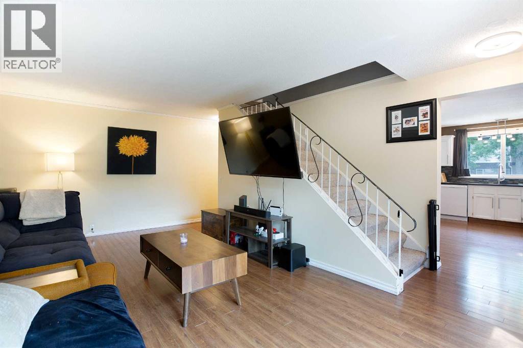 81, 630 Sabrina Road Sw, Calgary, Alberta  T2W 2N7 - Photo 9 - A2197165