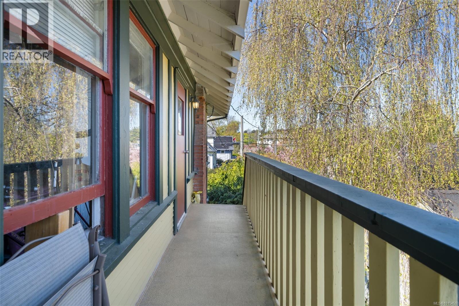 123 Cambridge St, Victoria, British Columbia  V8V 4B1 - Photo 7 - 1015450