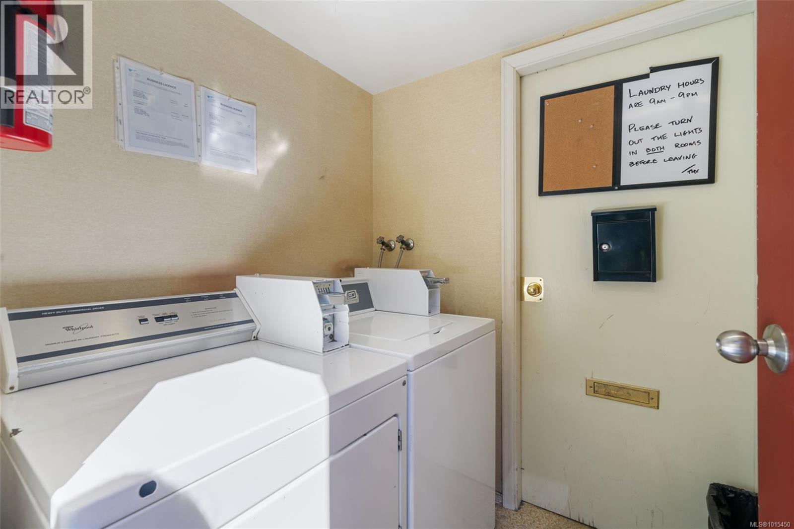 123 Cambridge St, Victoria, British Columbia  V8V 4B1 - Photo 13 - 1015450