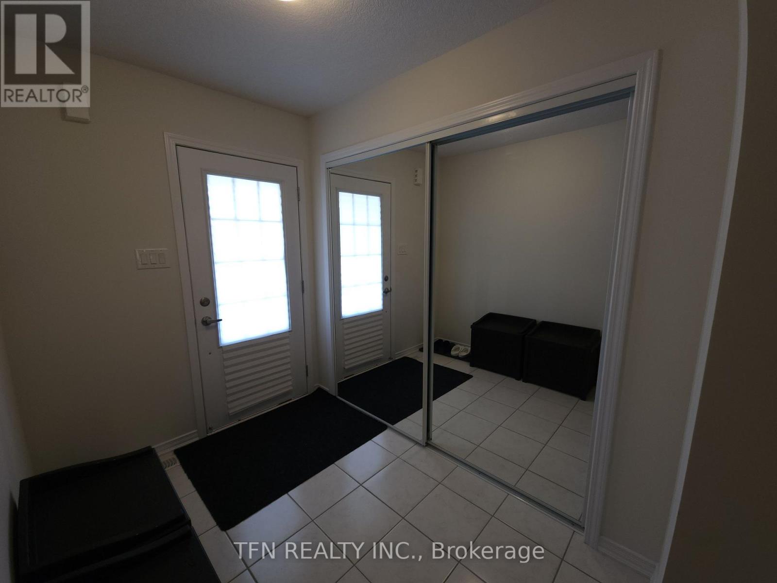 64 Tilbury Street, Woolwich, Ontario  N0B 1M0 - Photo 2 - X12341857