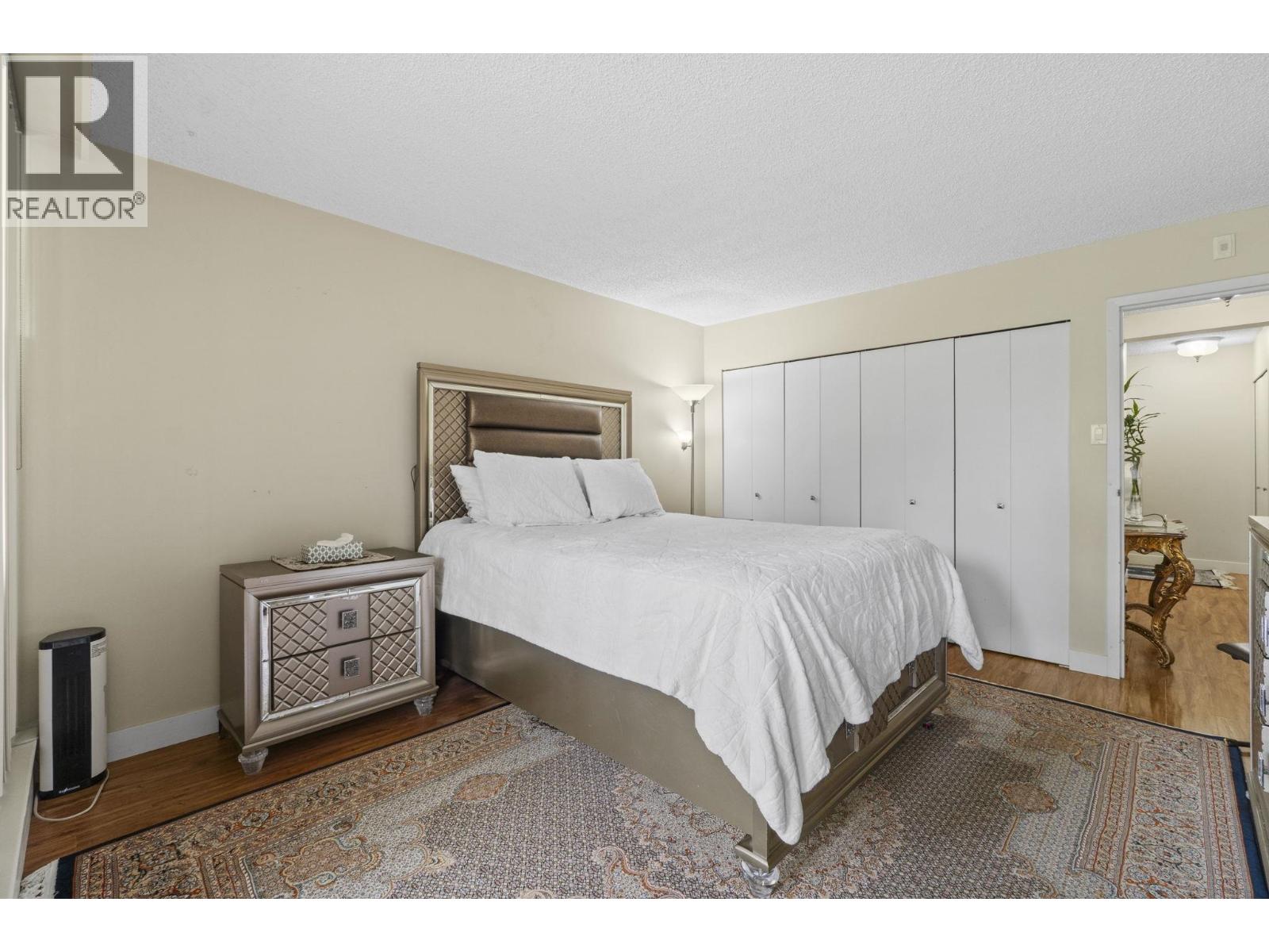 401 9521 Cardston Court, Burnaby, British Columbia  V3N 4R8 - Photo 4 - R3050366