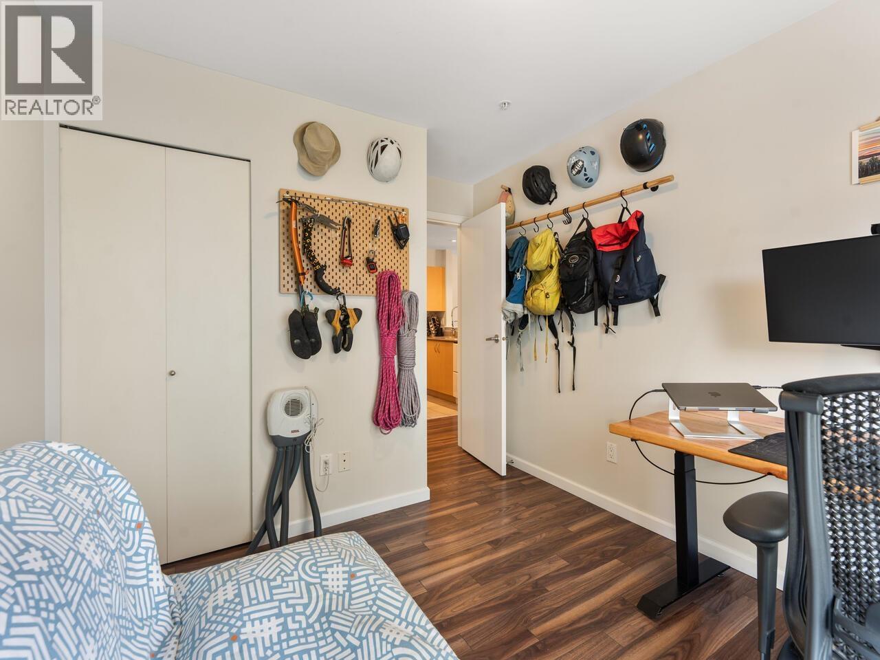 218 147 E 1st Street, North Vancouver, British Columbia  V7L 1B2 - Photo 18 - R3053868