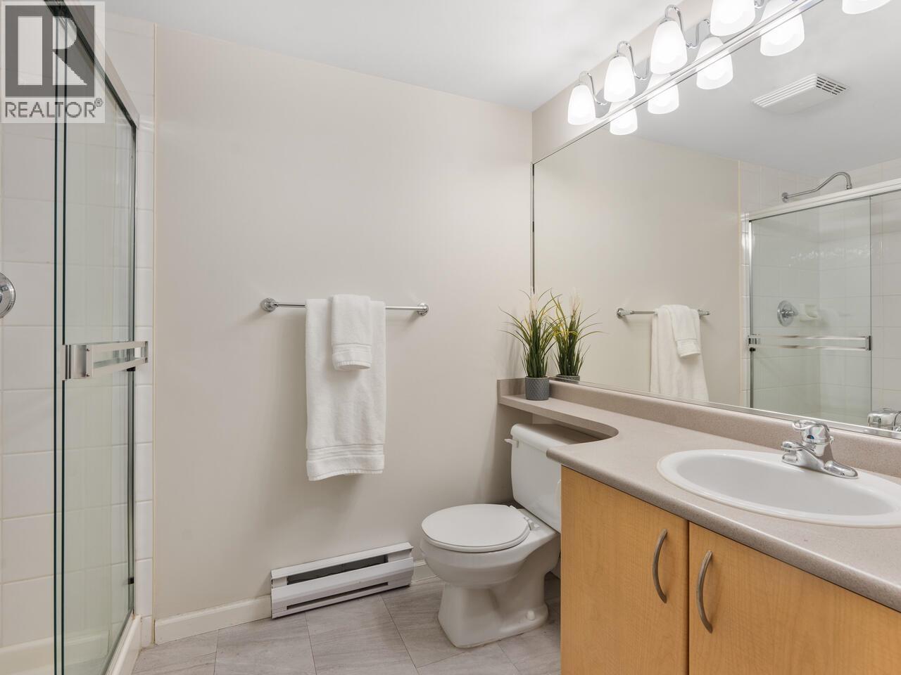 218 147 E 1st Street, North Vancouver, British Columbia  V7L 1B2 - Photo 19 - R3053868