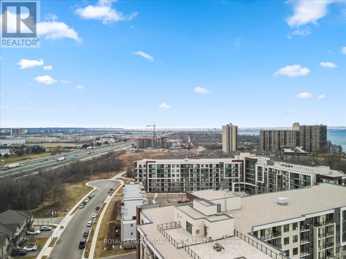 239 - 125 Shoreview Place, Hamilton, Ontario  L8E 0K3 - Photo 2 - X12438528