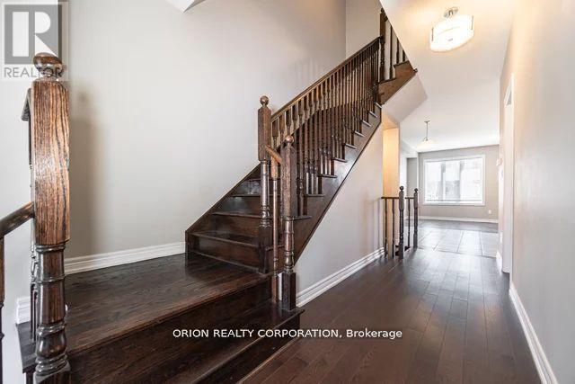 53 Clifford Crescent, New Tecumseth, Ontario  L0G 1W0 - Photo 12 - N12438356
